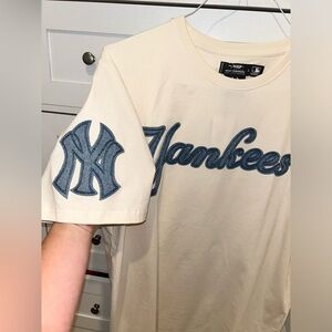 Yankees Shirt